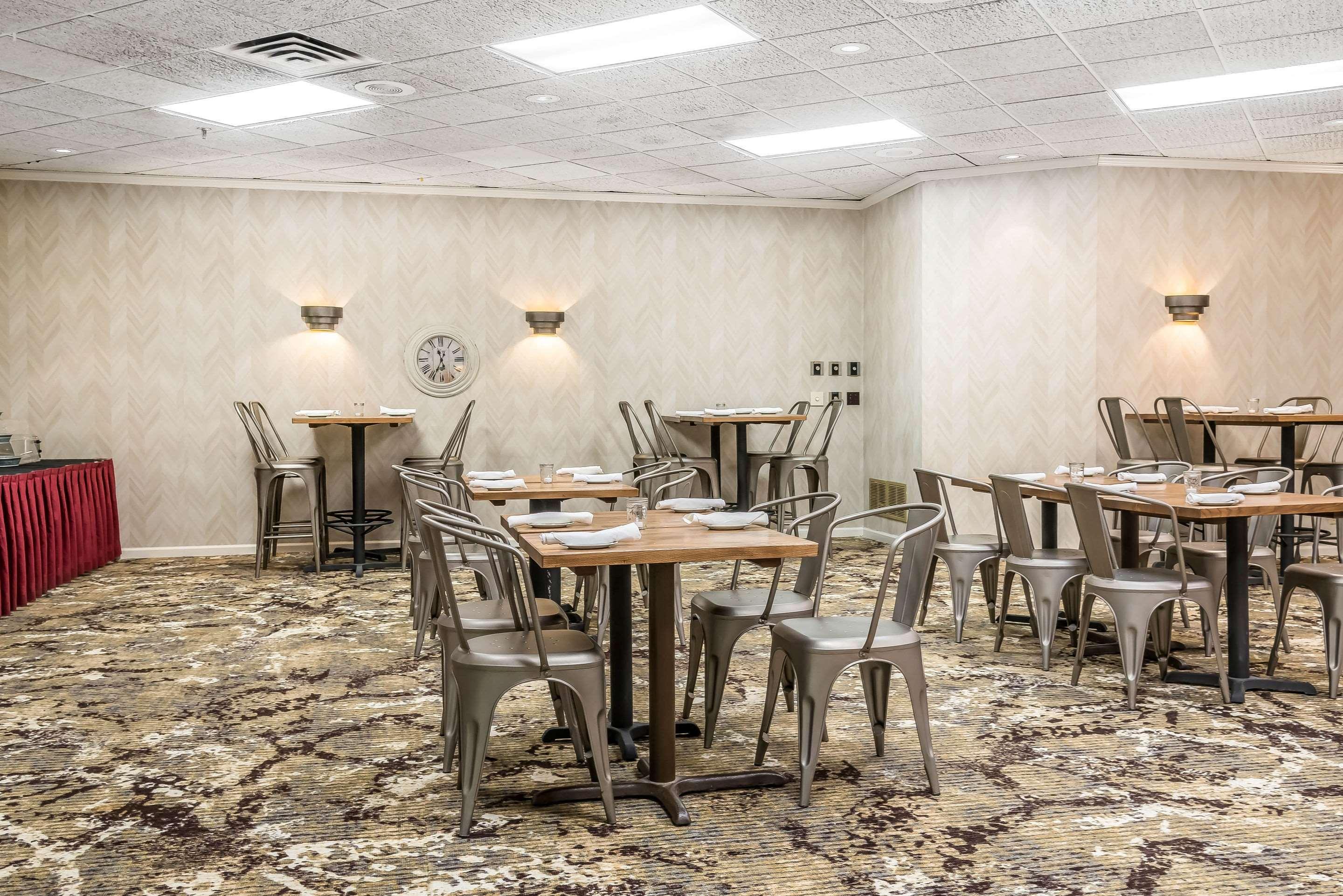 Envision Hotel Saint Paul South South Saint Paul Bagian luar foto