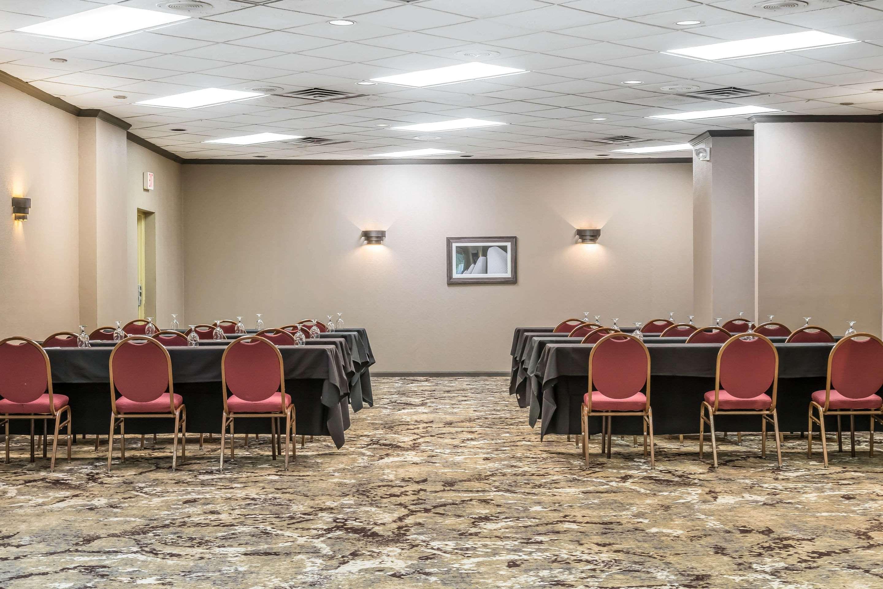 Envision Hotel Saint Paul South South Saint Paul Bagian luar foto