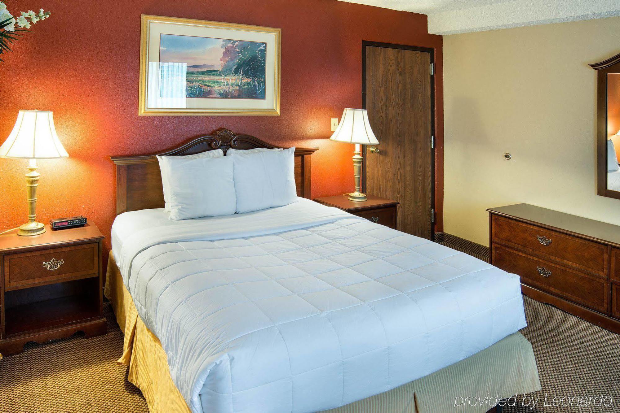 Envision Hotel Saint Paul South South Saint Paul Bagian luar foto